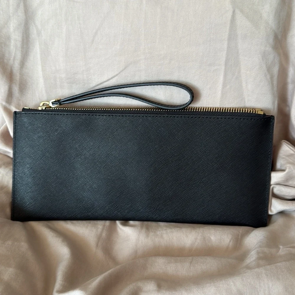 Henry Bendel Black Leather Wristlet Clutch - Picture 3 of 11